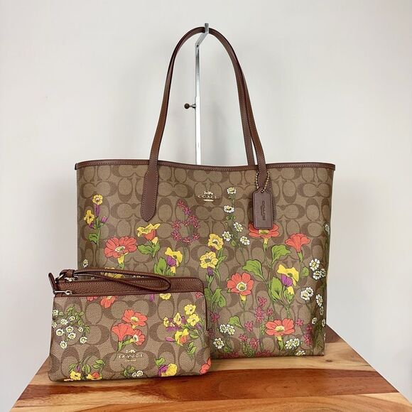 NWT Coach City Tote‎ Bag and Double zip wallet With Floral Print - Picture 1 of 16